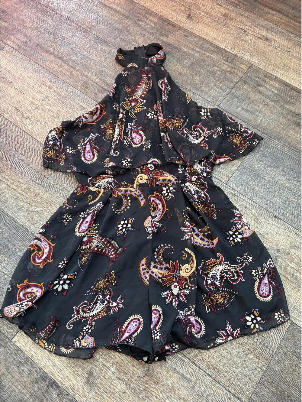 New Women's Black Paisley Print Romper with Ruffle Neck Size small